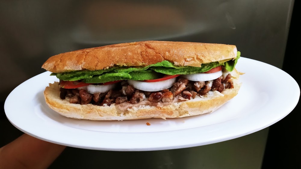 Tortas Romero, cafetería en Monterrey, Nuevo León