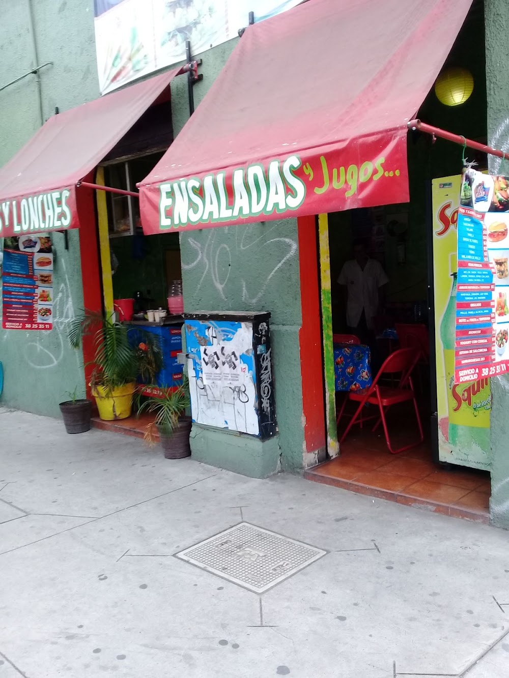 Frutas Y Lonches Luis, cafetería en Guadalajara, Jalisco