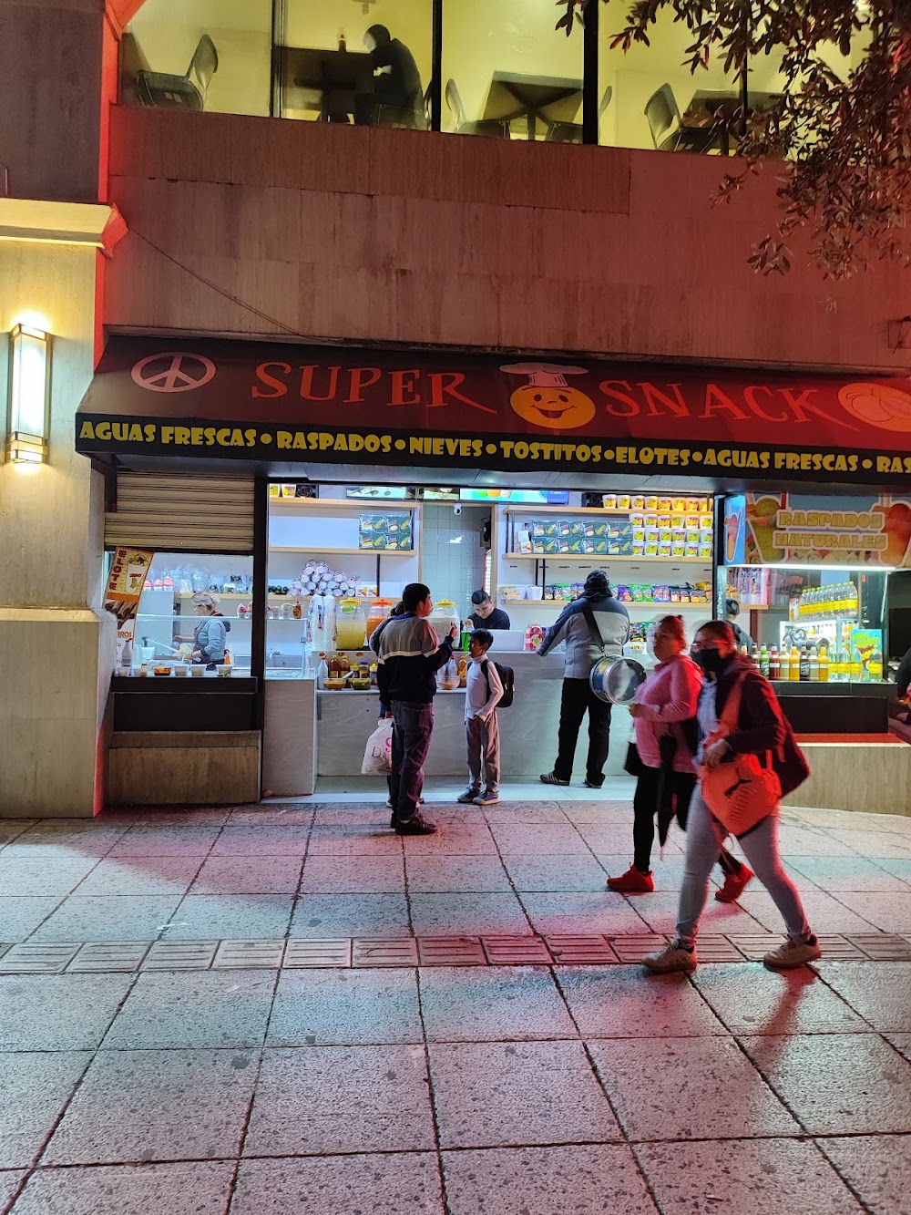 Super Snack, cafetería en Monterrey, Nuevo León