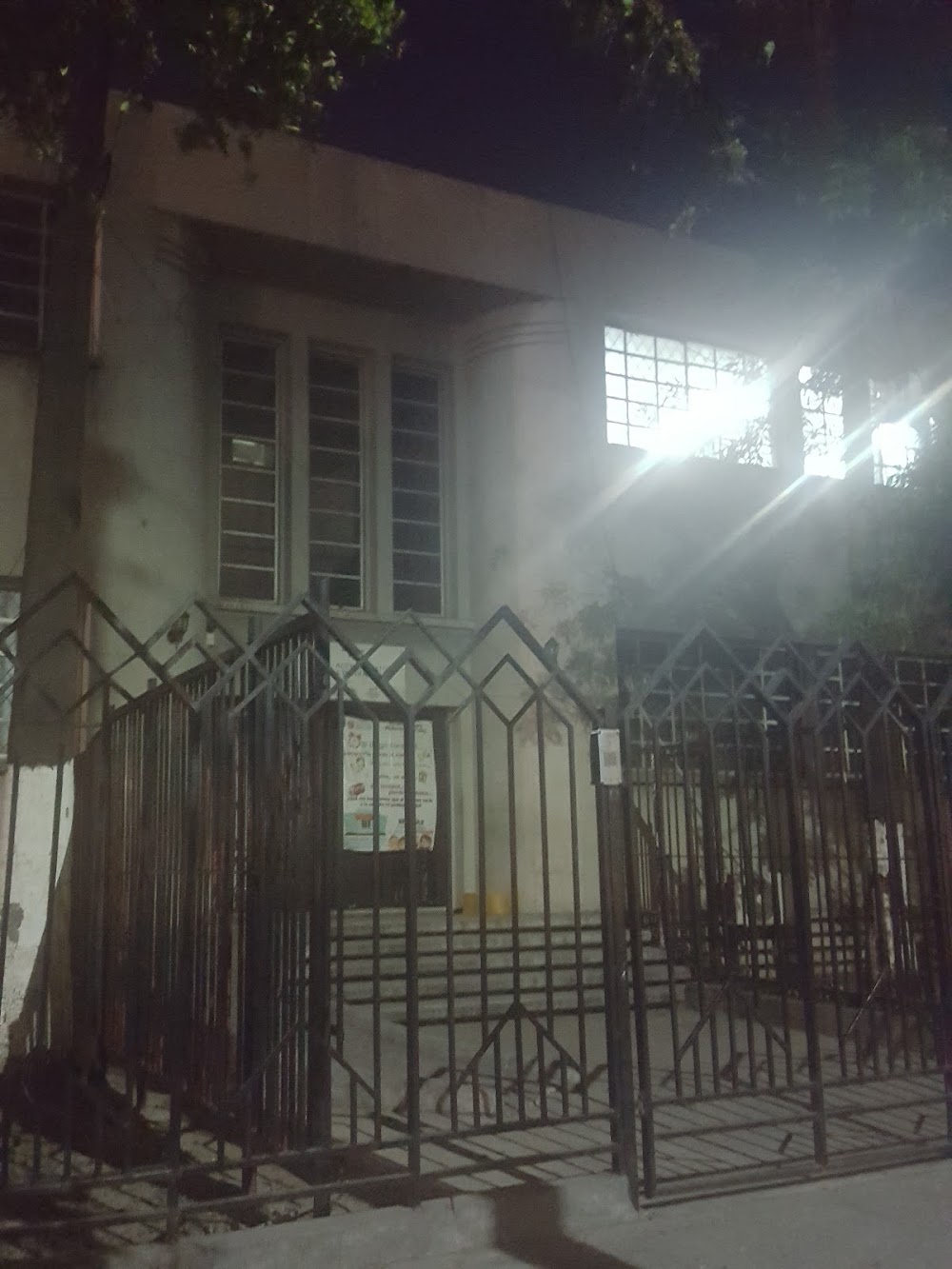 Cooperativa De Escuela Plutarco Elias Calles, cafetería en Monterrey, Nuevo León