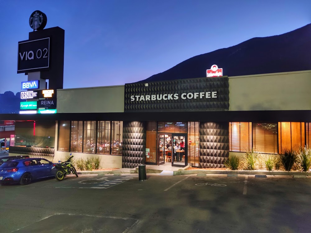 Starbucks Colinas De San Jeronimo, cafetería en Monterrey, Nuevo León